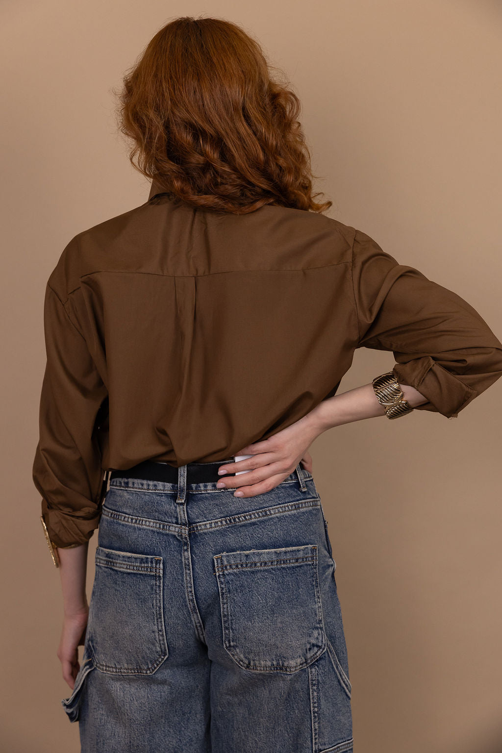 Camicia Rihanna - con cravatta